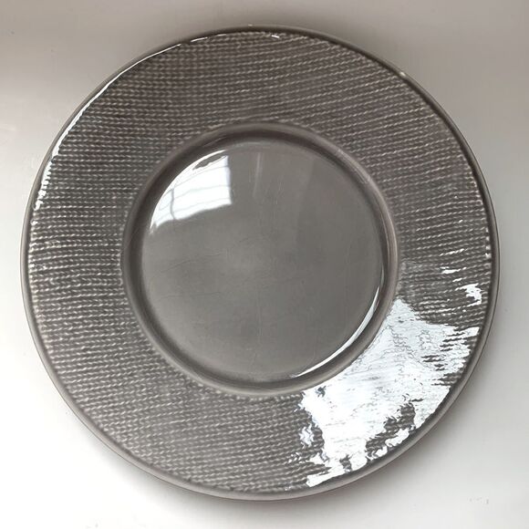 Made in Portugal Earthenware 5 Dinner Plates - Picture 4 of 15